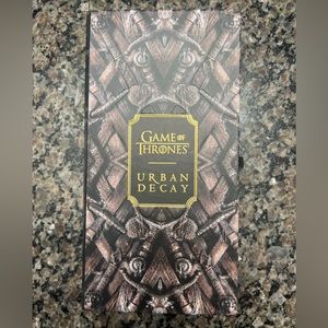 Urban Decay Game Of Thrones Palette